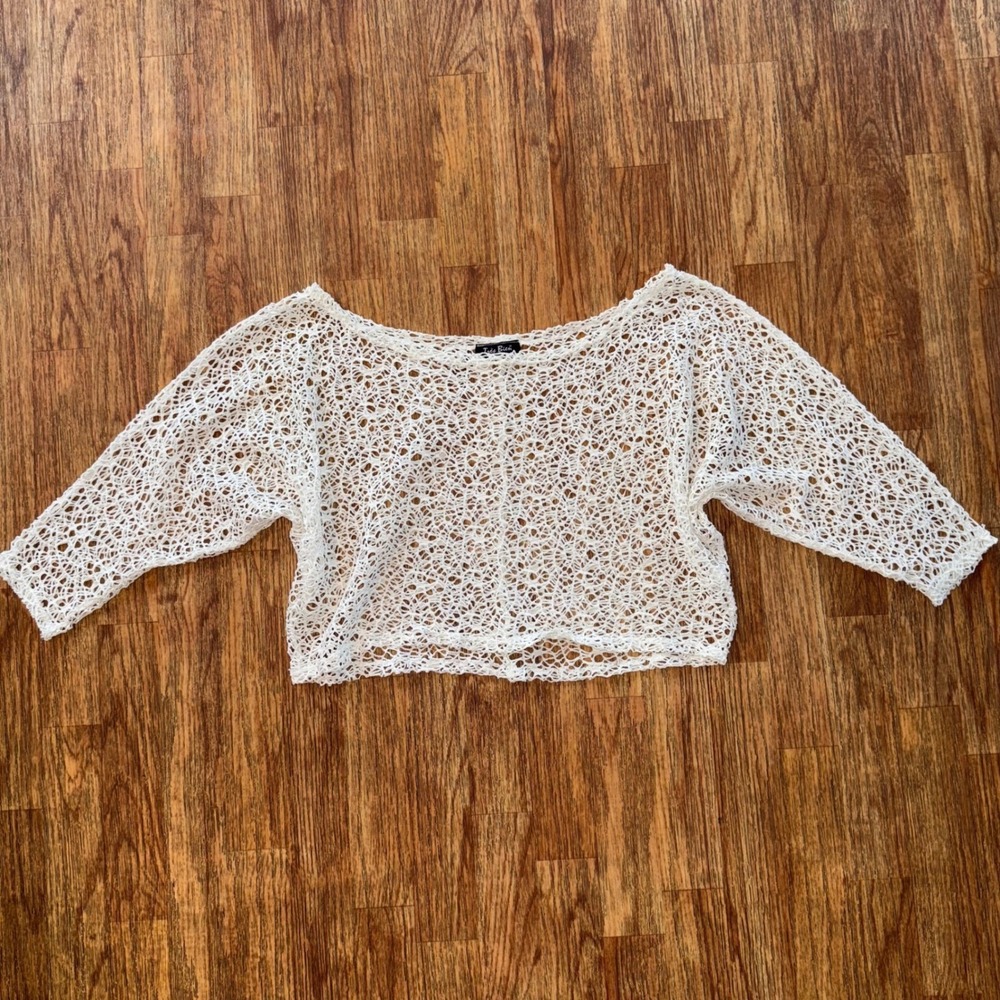 Tres Bien Lace Knit Top Sheer White Crochet Boho Festival Small Vintage Y2K